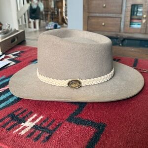 The Australian Outback collection Jackeroo Pure Fur Felt size 7/57 Leather